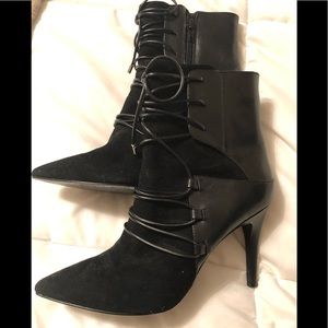 Booties - Nine West. - Excellent Condition